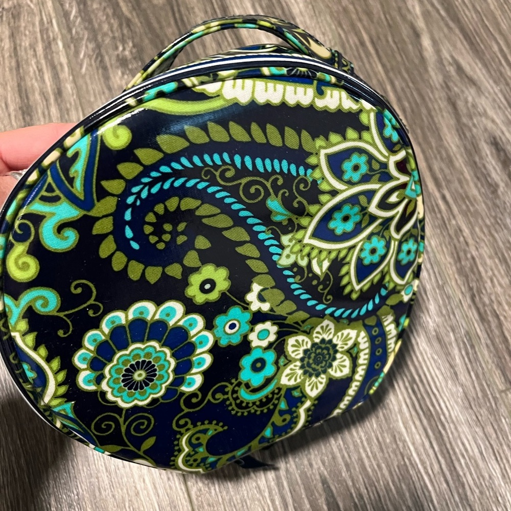 Vera Bradley round travel make up bag